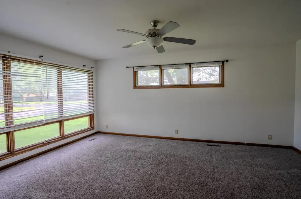 320 W College Avenue Harper KS 67058