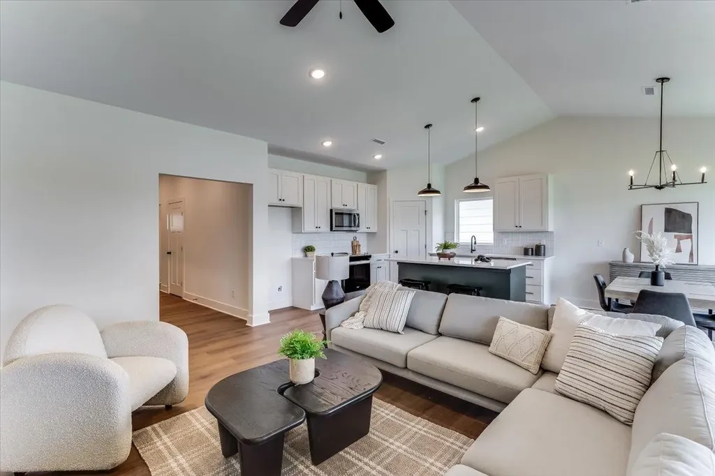 5570 Wandering Way Maize KS 67101
