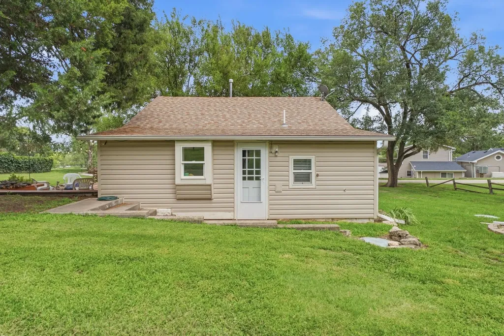6 Jerome Marion KS 66861