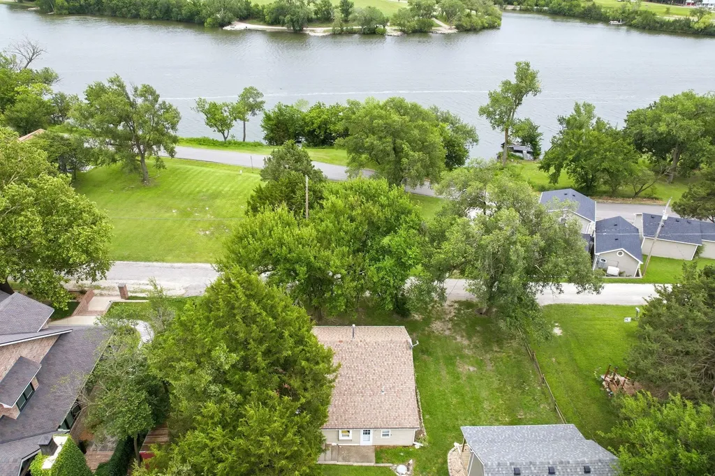 6 Jerome Marion KS 66861