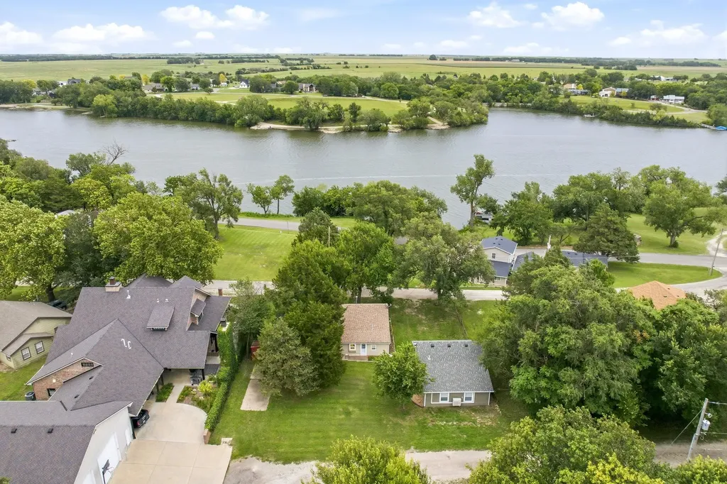 6 Jerome Marion KS 66861
