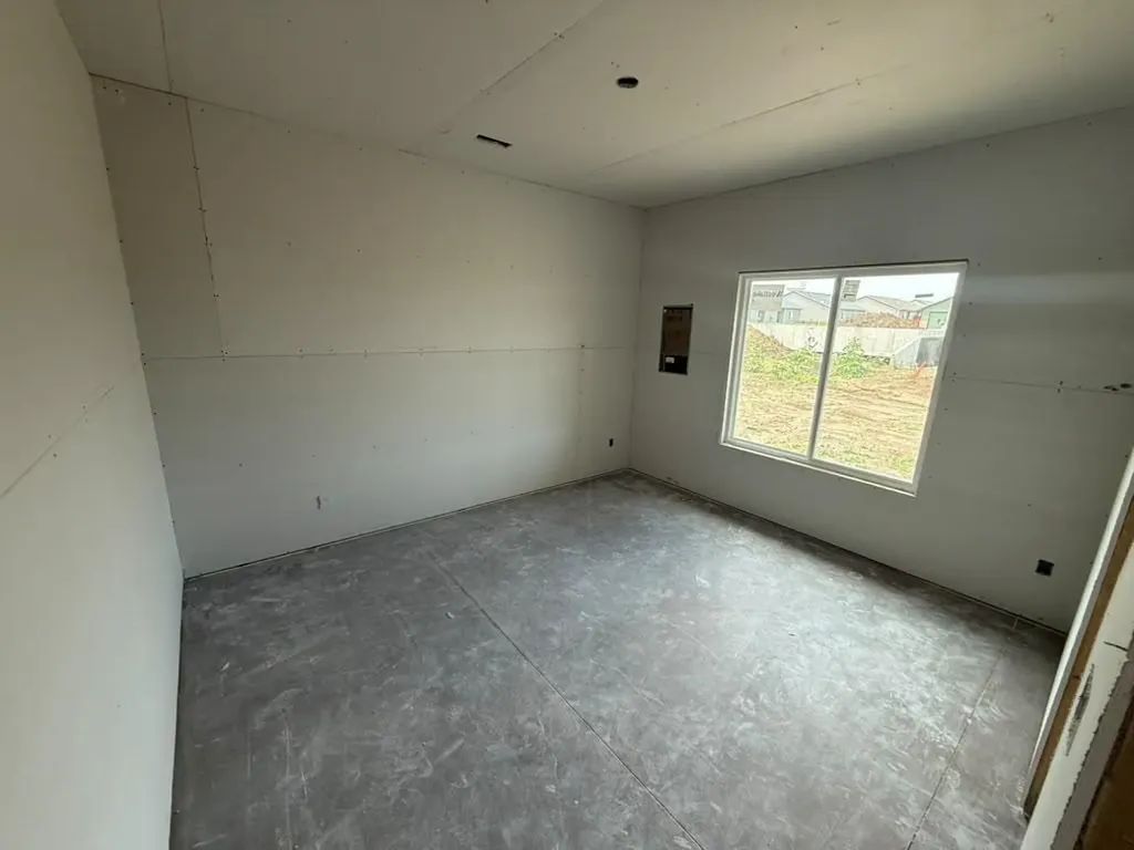8962 E Joshua Street Bel Aire KS 67226