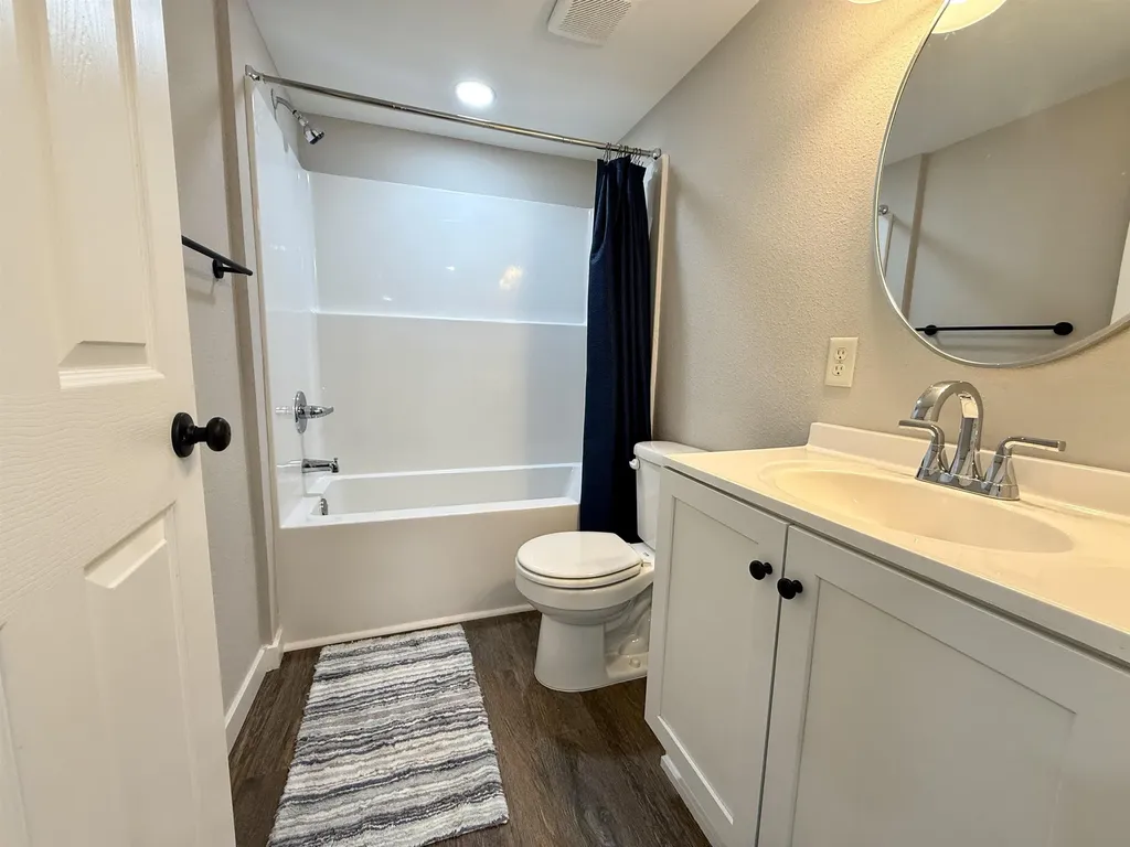 413 E 14th Augusta KS 67010
