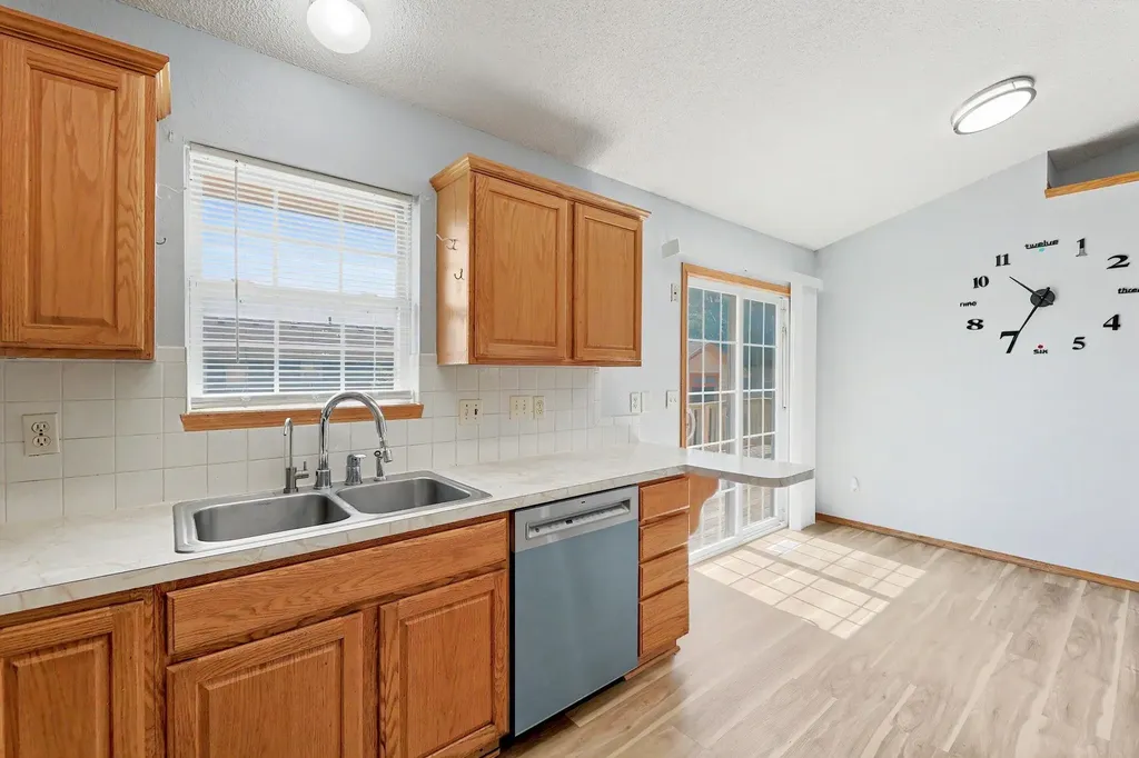 1920 S Leeanne Lane Wichita KS 67207