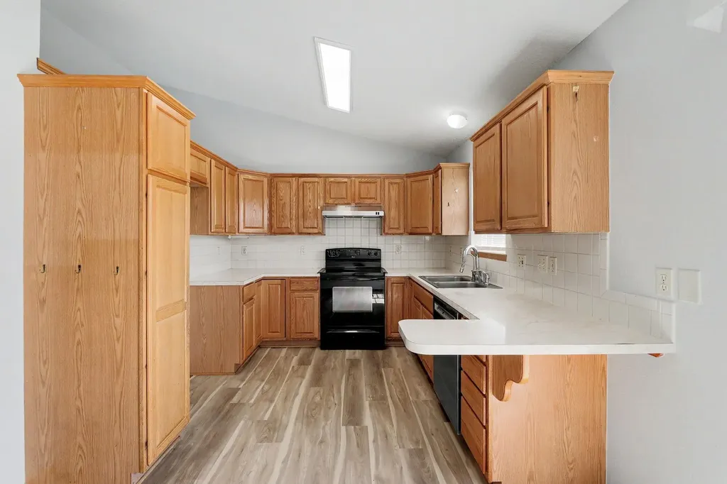 1920 S Leeanne Lane Wichita KS 67207