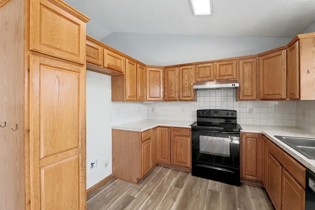 1920 S Leeanne Lane Wichita KS 67207