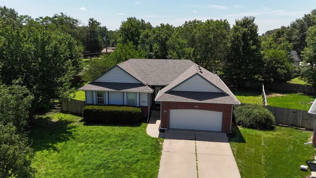 10413 W University Court Wichita KS 67209