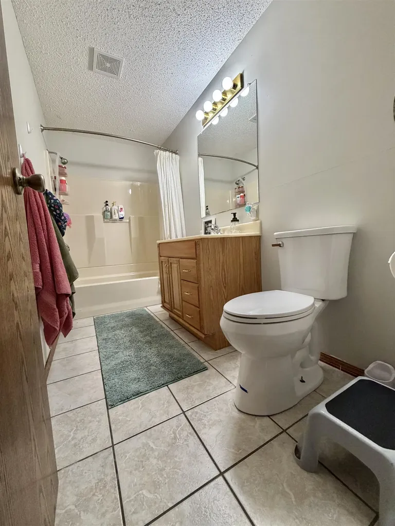 10413 W University Court Wichita KS 67209