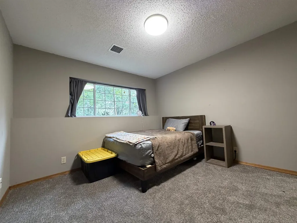 10413 W University Court Wichita KS 67209