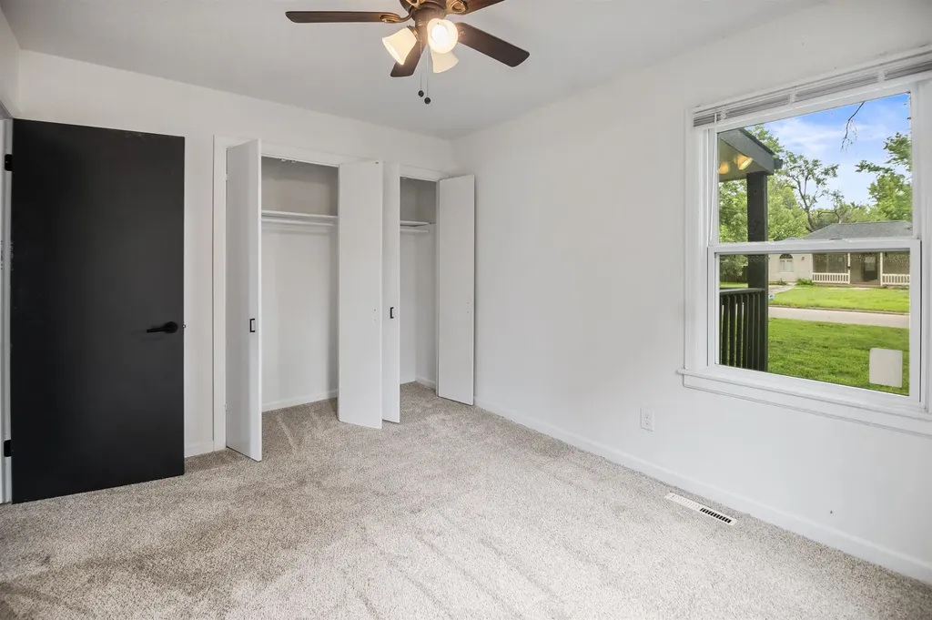 2739 S Rose Marie Court Wichita KS 67216