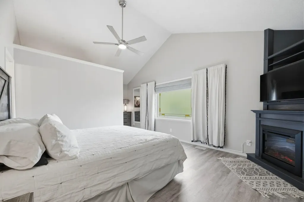 422 N Jaax Court Wichita KS 67235