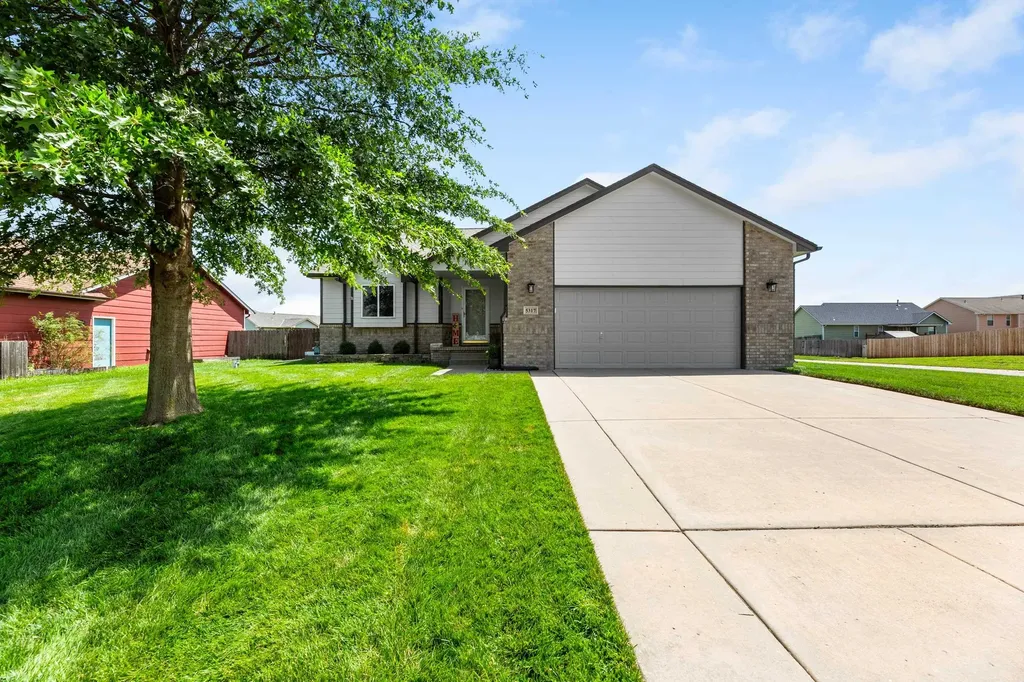 5317 W 44th Street S Wichita KS 67215