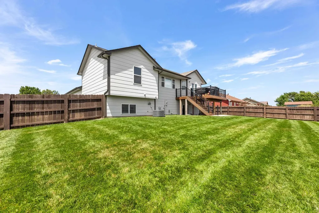 5317 W 44th Street S Wichita KS 67215