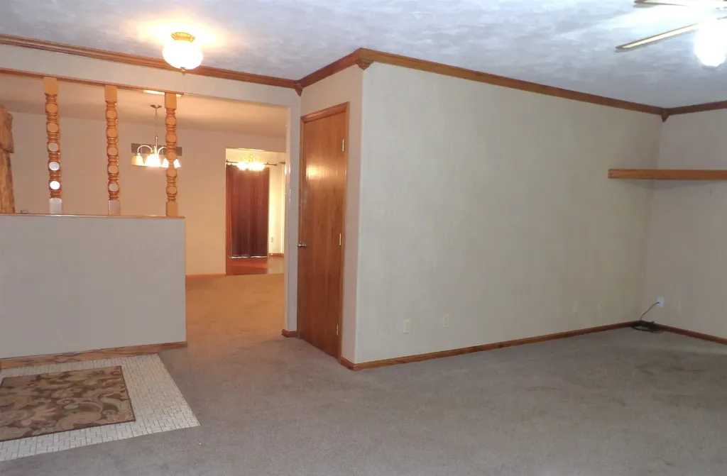 1501 Lotus Wichita KS 67213