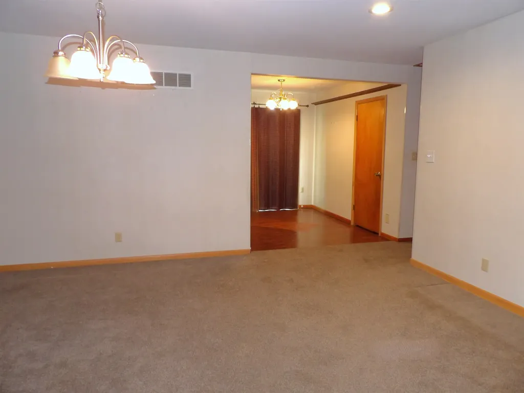 1501 Lotus Wichita KS 67213