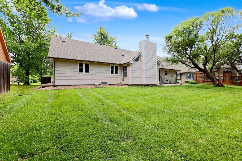 7314 E 26th Street N Wichita KS 67226