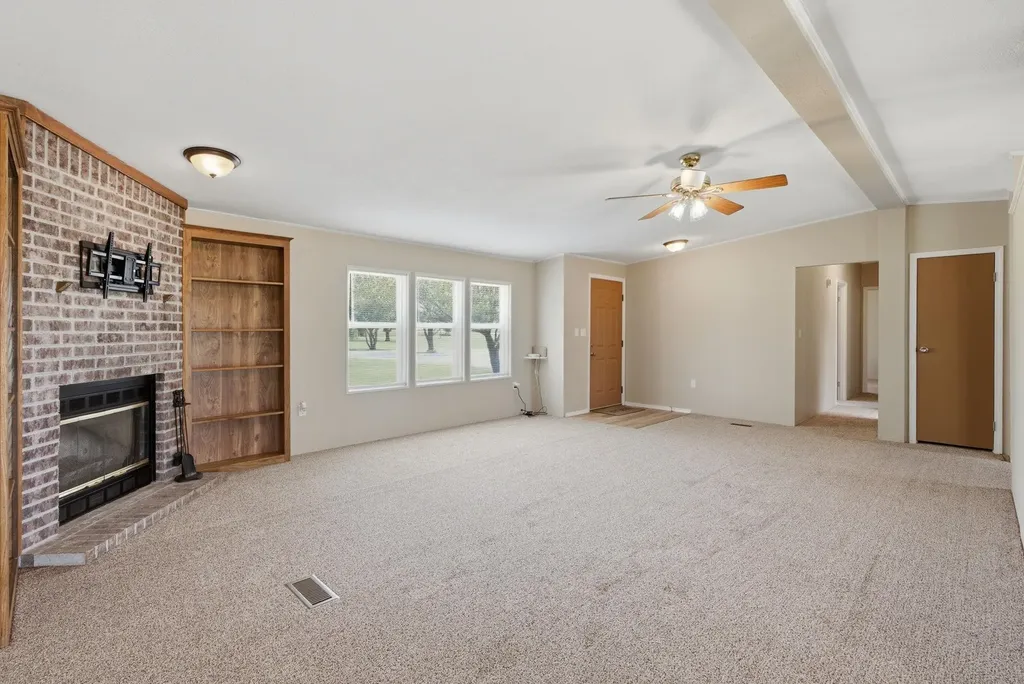 10911 SE Pawnee Road Leon KS 67074