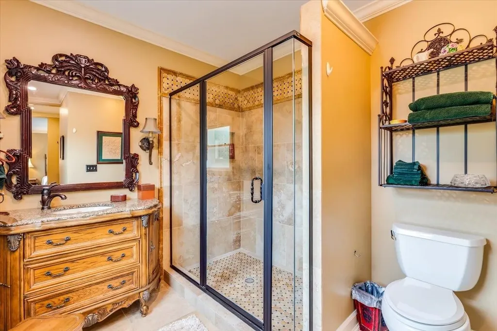 122 S Ridgecrest Wichita KS 67218