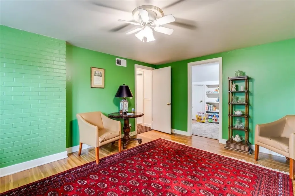 122 S Ridgecrest Wichita KS 67218