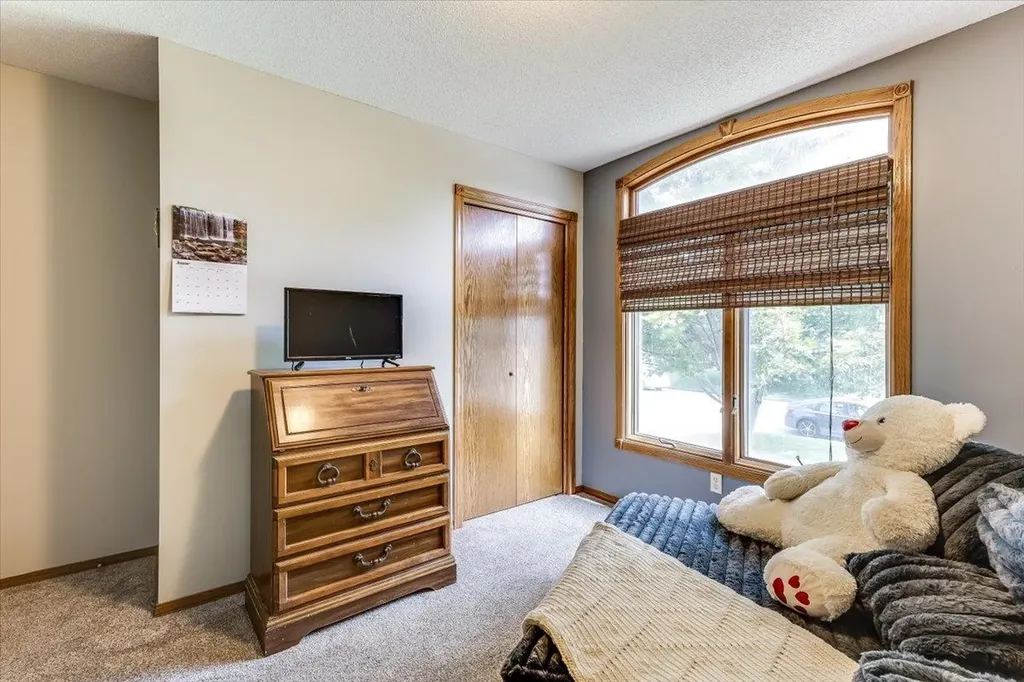 2682 N Shefford Court Wichita KS 67205