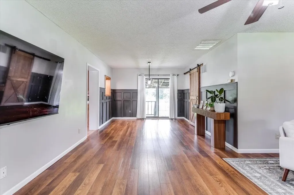 615 E 57th Street S Wichita KS 67216