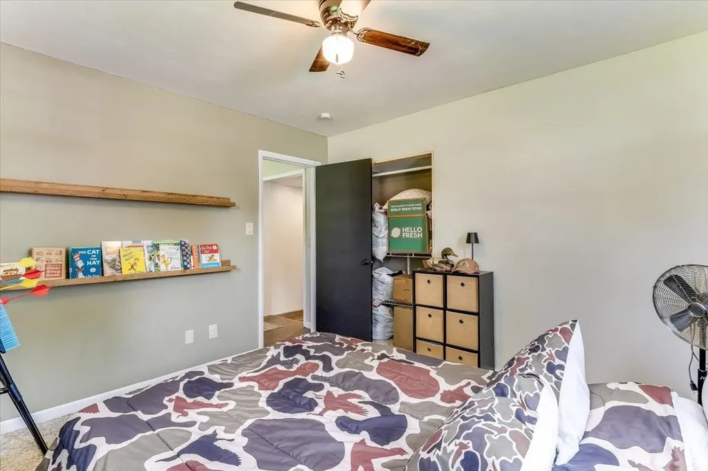 615 E 57th Street S Wichita KS 67216