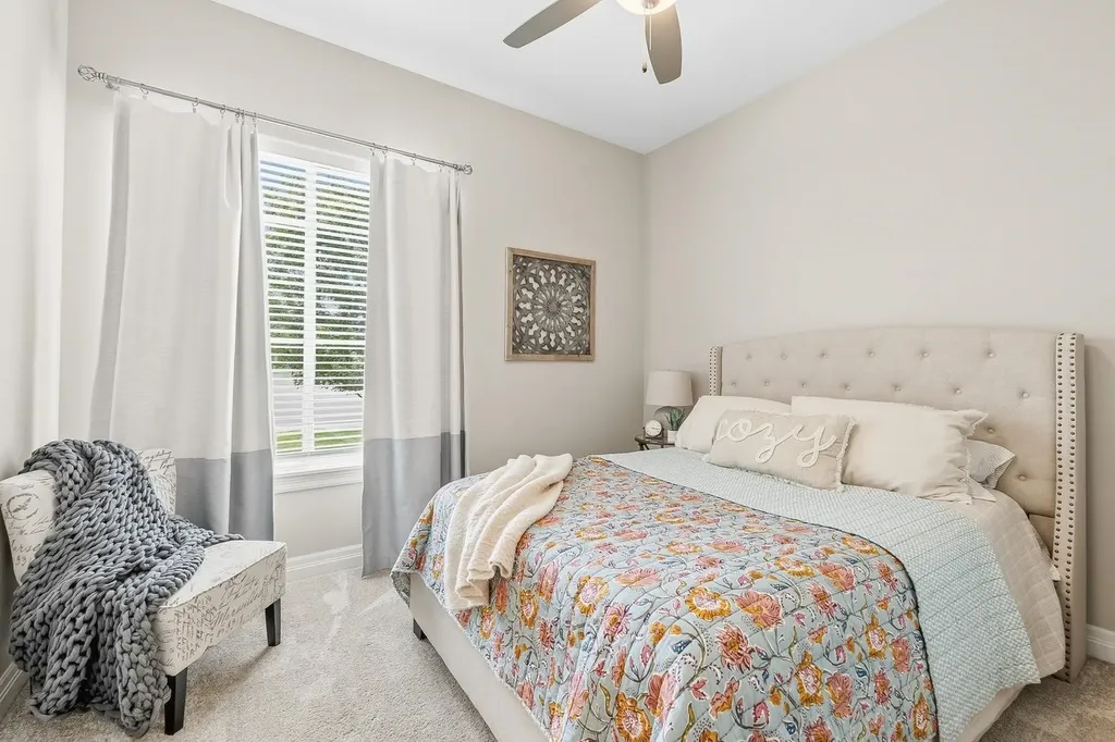 831 E Ruby Court Mulvane KS 67110-9300