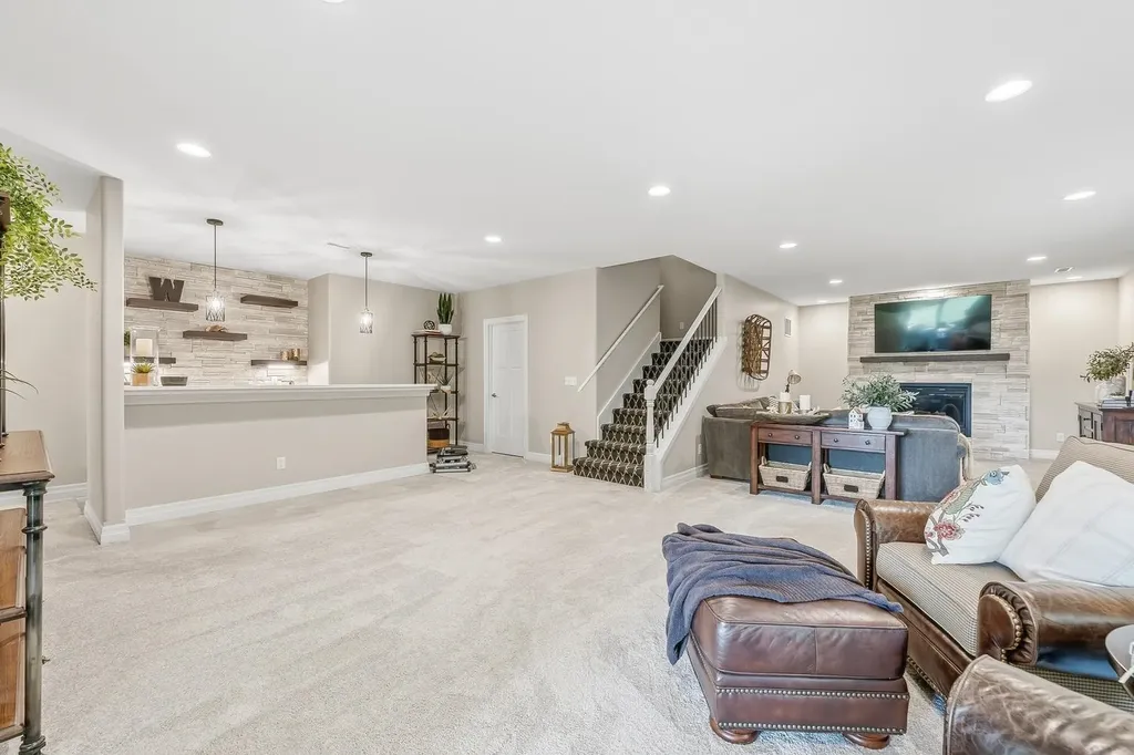 831 E Ruby Court Mulvane KS 67110-9300