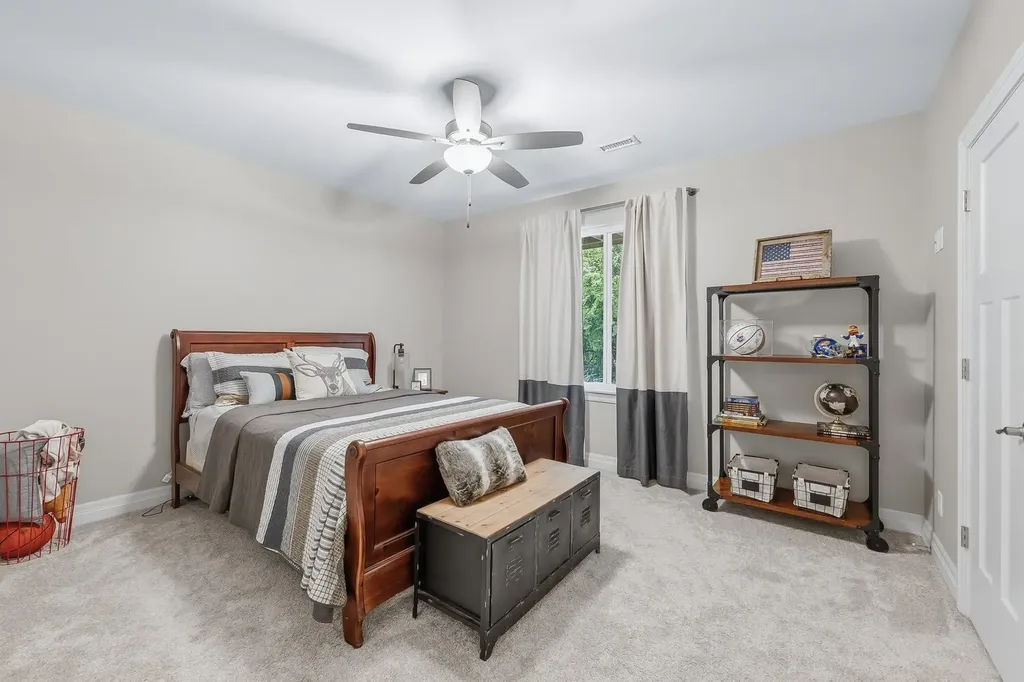 831 E Ruby Court Mulvane KS 67110-9300