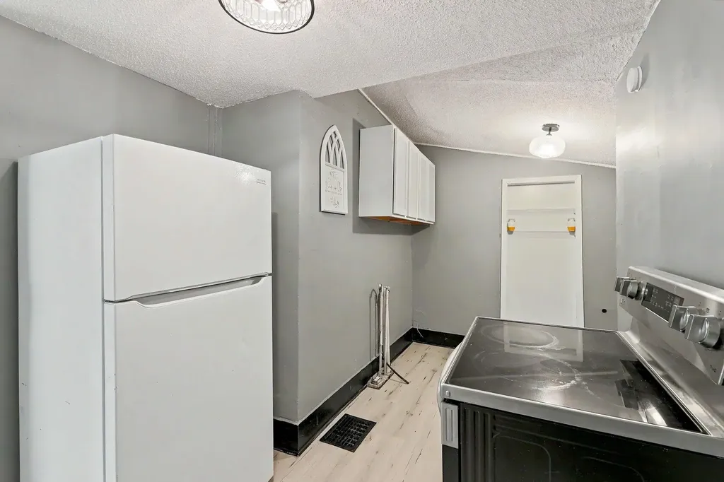 208 N Kansas Wichita KS 67214