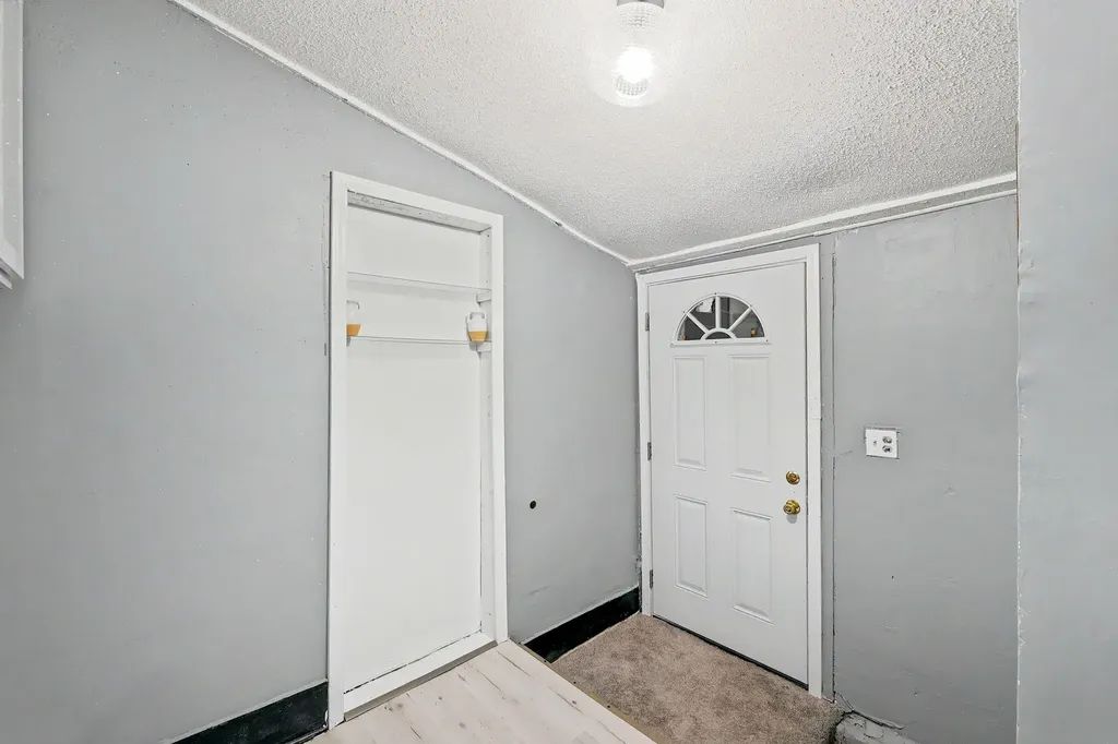 208 N Kansas Wichita KS 67214