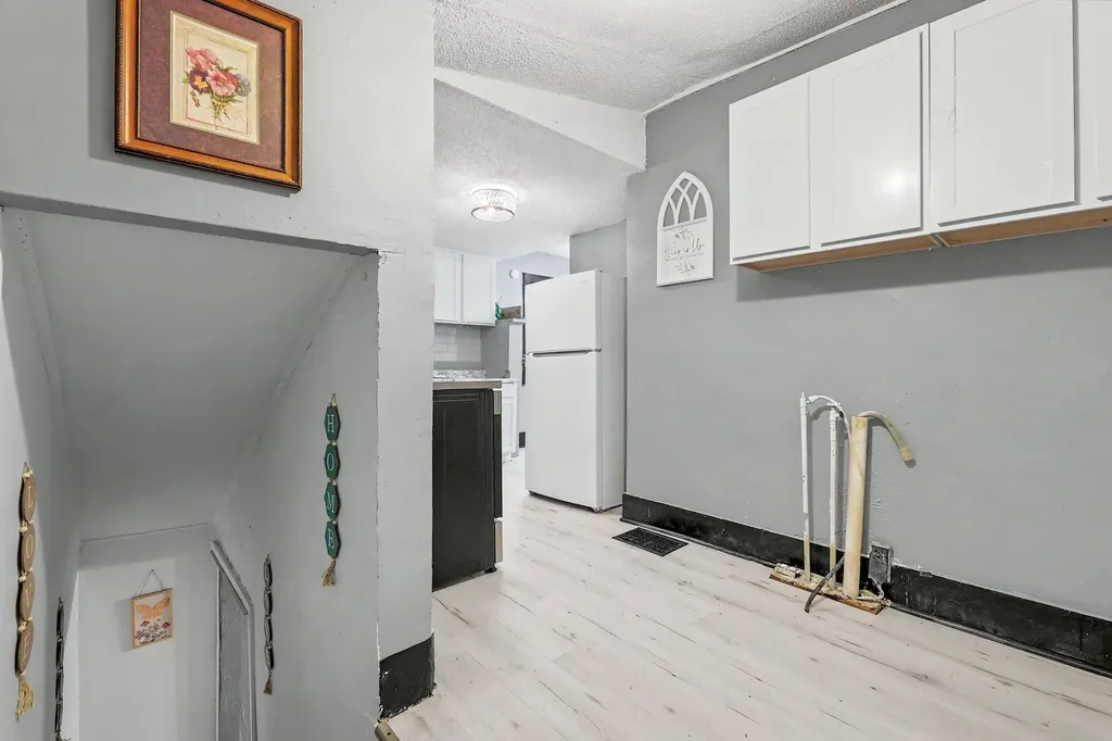 208 N Kansas Wichita KS 67214