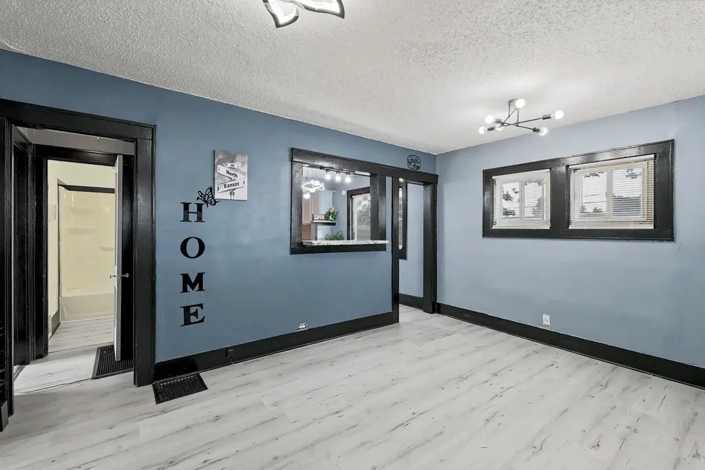 208 N Kansas Wichita KS 67214