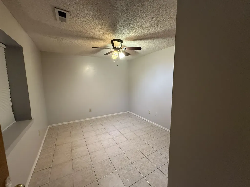 140 - 142 E Wood Avenue Clearwater KS 67026