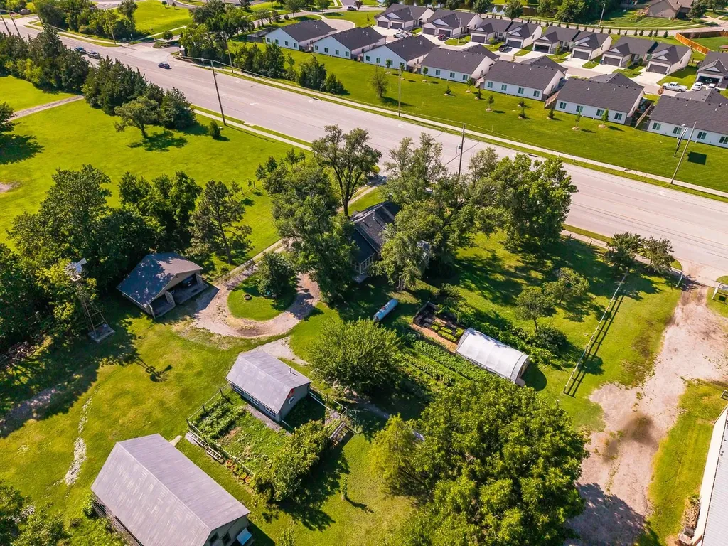 15615 E 21st Street N Wichita KS 67230