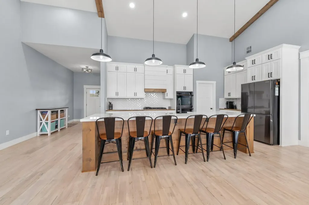 1029 E 120th Avenue N Belle Plaine KS 67013