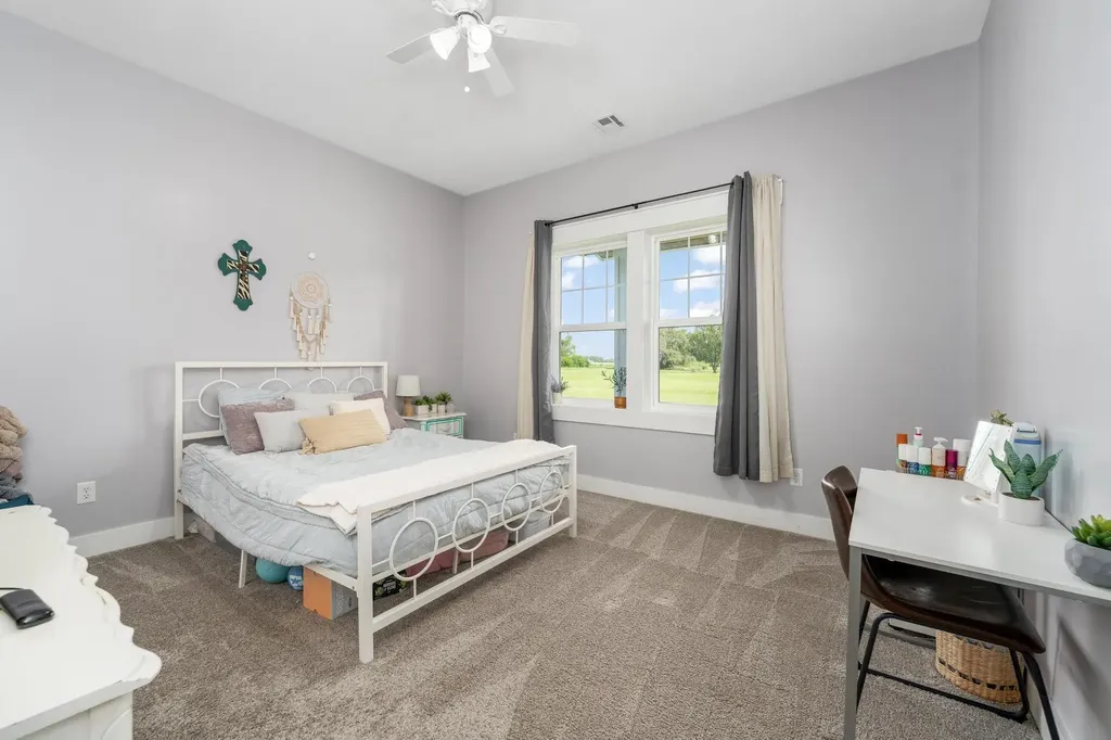 1029 E 120th Avenue N Belle Plaine KS 67013