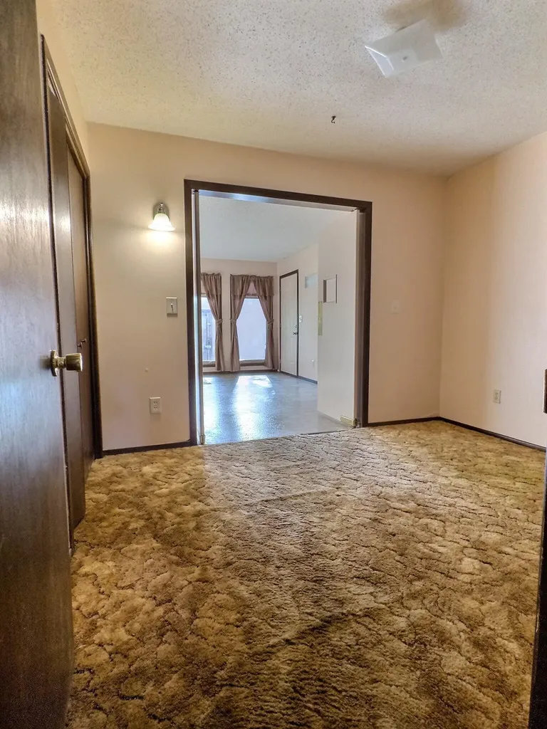 213 S Lauber Lane Derby KS 67037