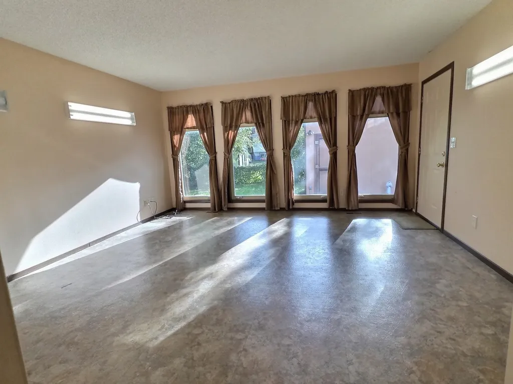 213 S Lauber Lane Derby KS 67037