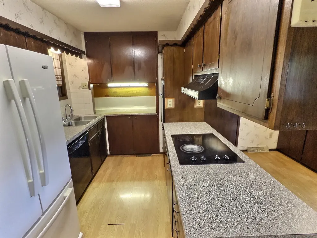 213 S Lauber Lane Derby KS 67037
