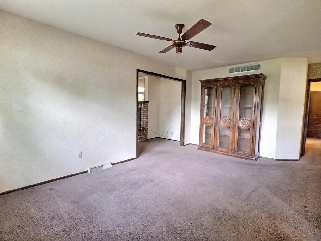 213 S Lauber Lane Derby KS 67037