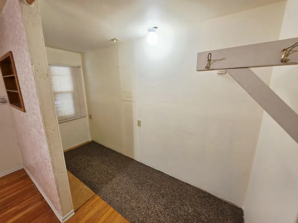 1317 N B Wellington KS 67152