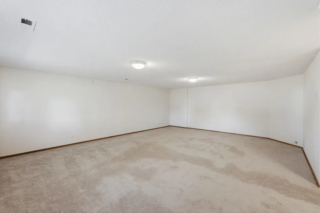 5313 Shadowridge Court Wichita KS 67220
