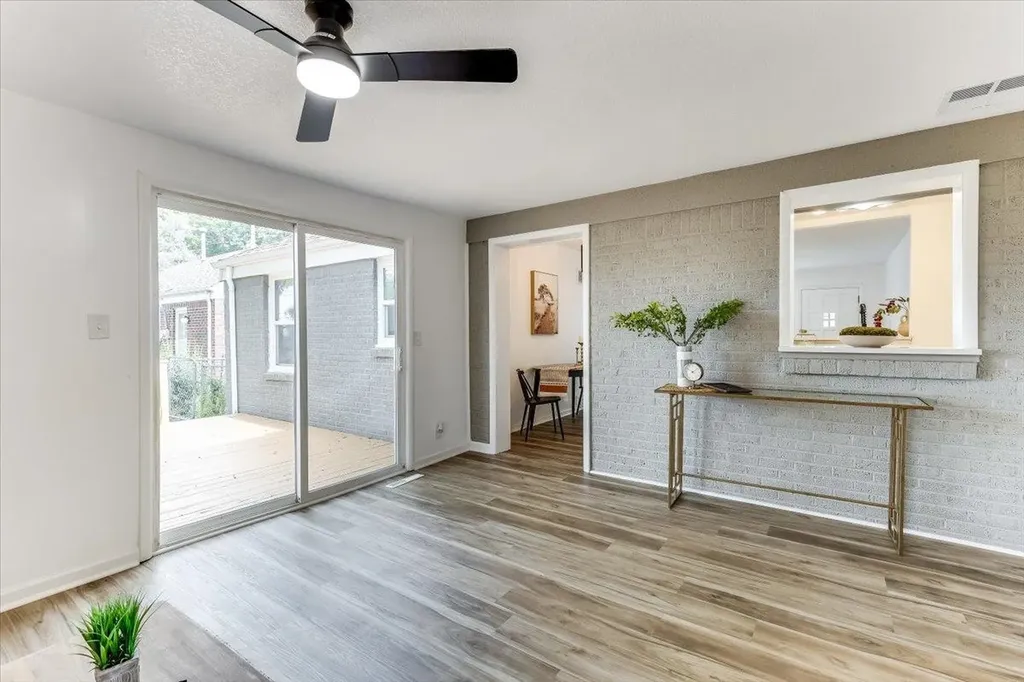 6724 E Orme Wichita KS 67207