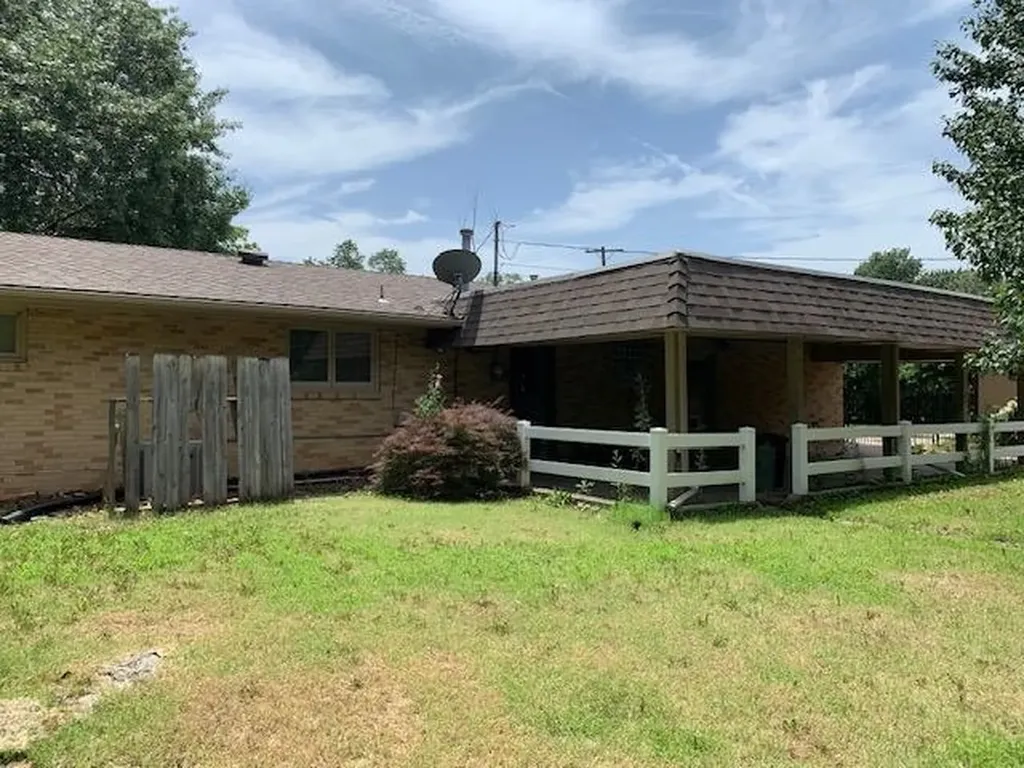 400 Normandy Newton KS 67114