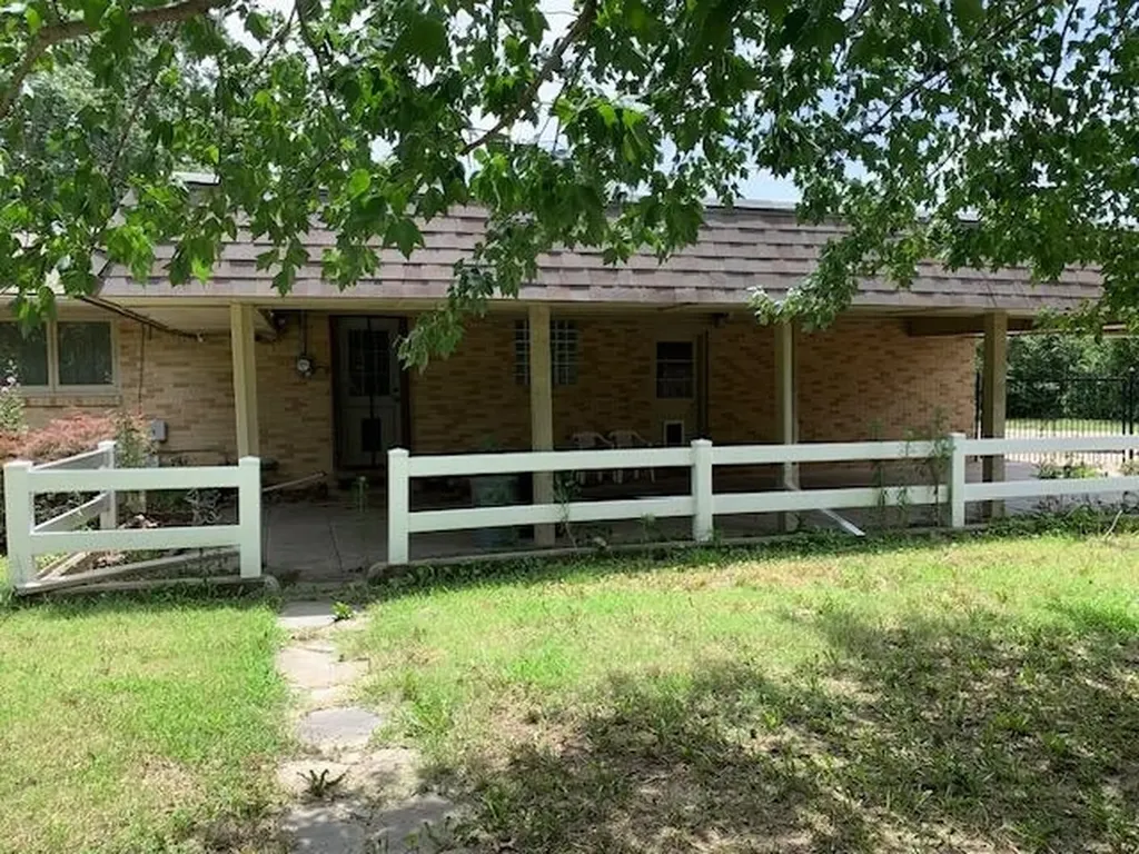 400 Normandy Newton KS 67114