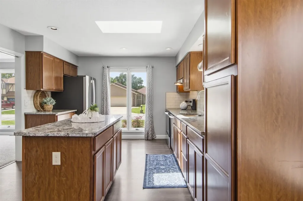 2314 N Bromfield Wichita KS 67226