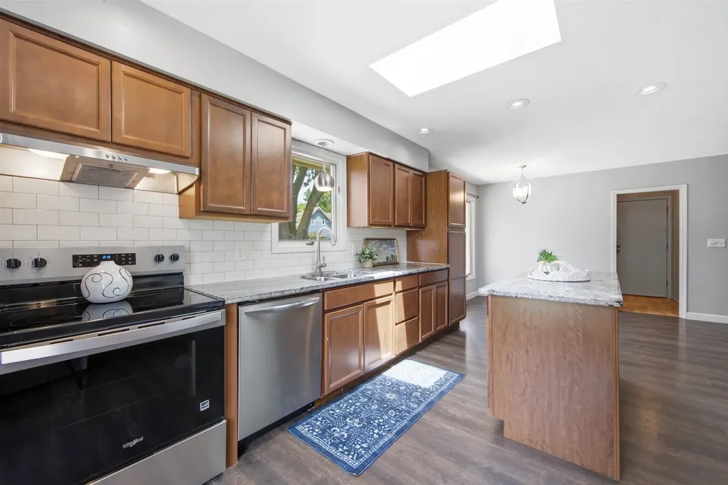 2314 N Bromfield Wichita KS 67226