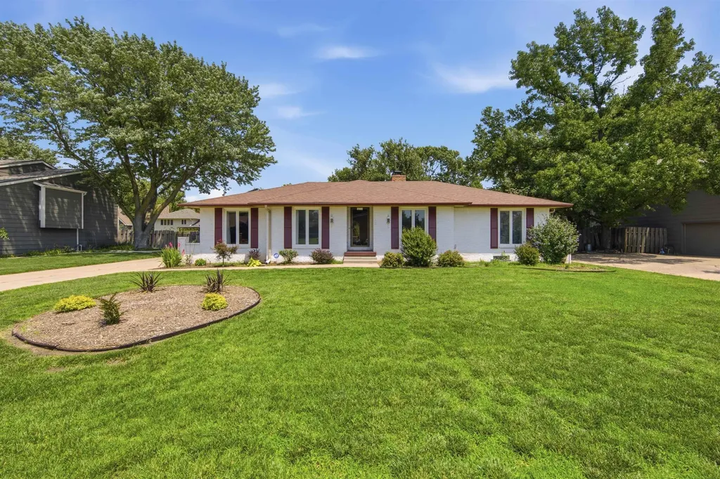 2314 N Bromfield Wichita KS 67226