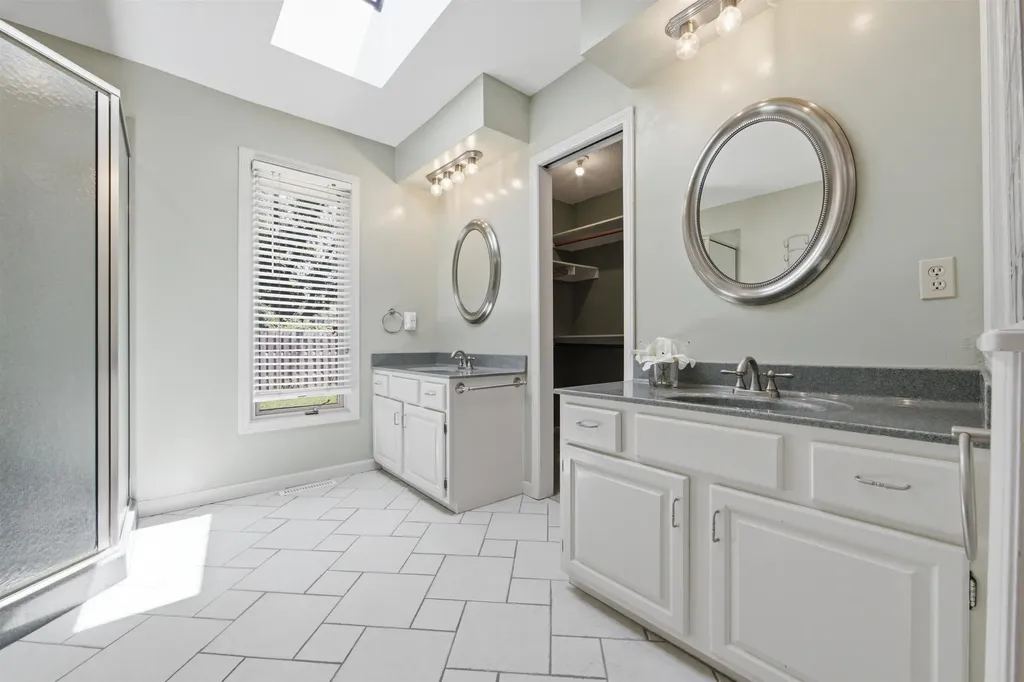 2314 N Bromfield Wichita KS 67226
